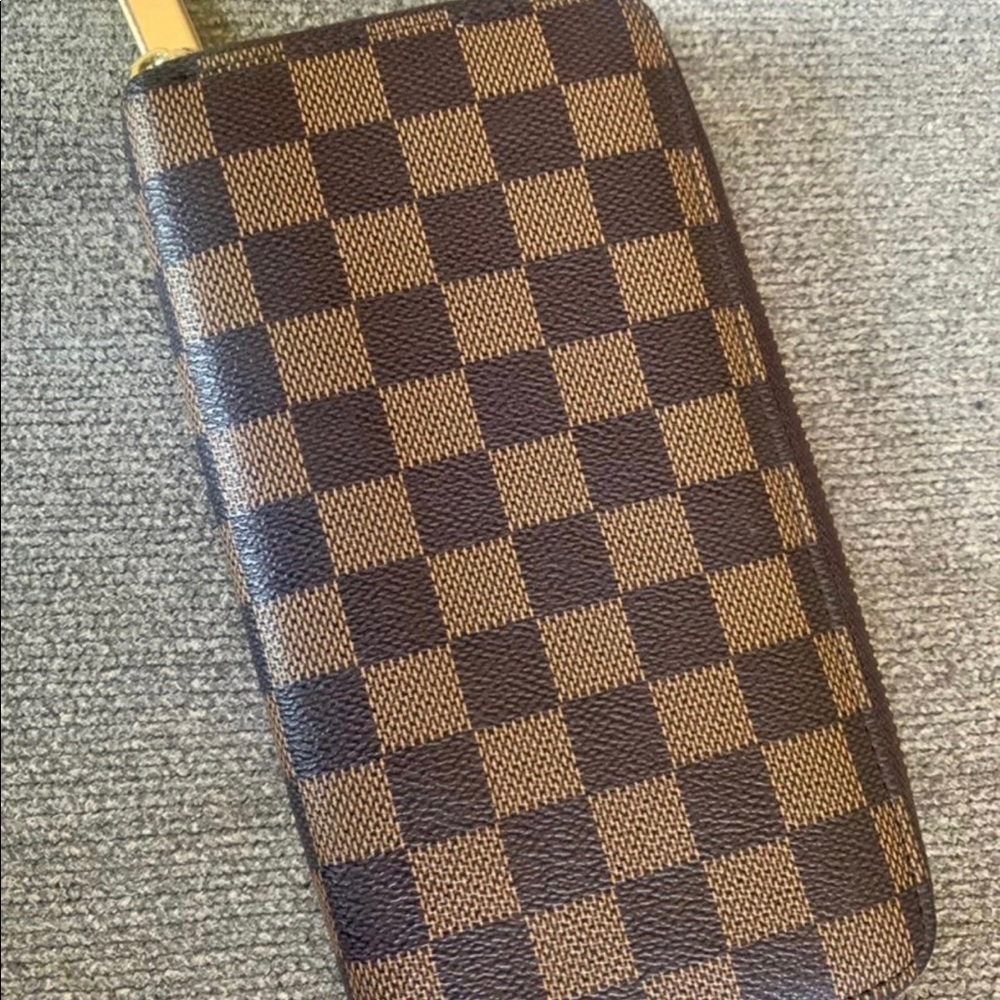 Daisy Rose Fashion Brown Checkered Wallet